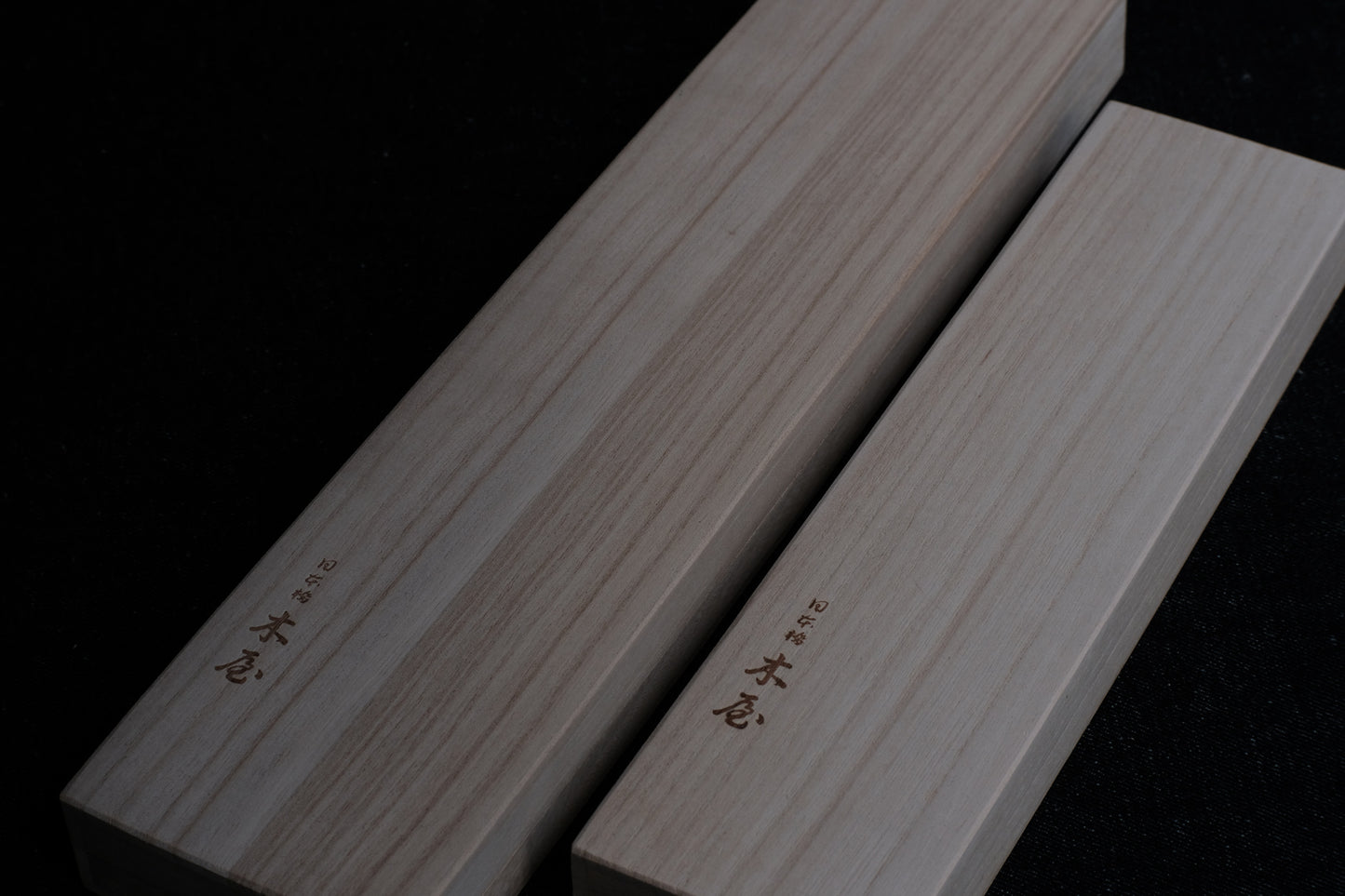 Kiya 33 layer damascus vg10 santoku 180 mm