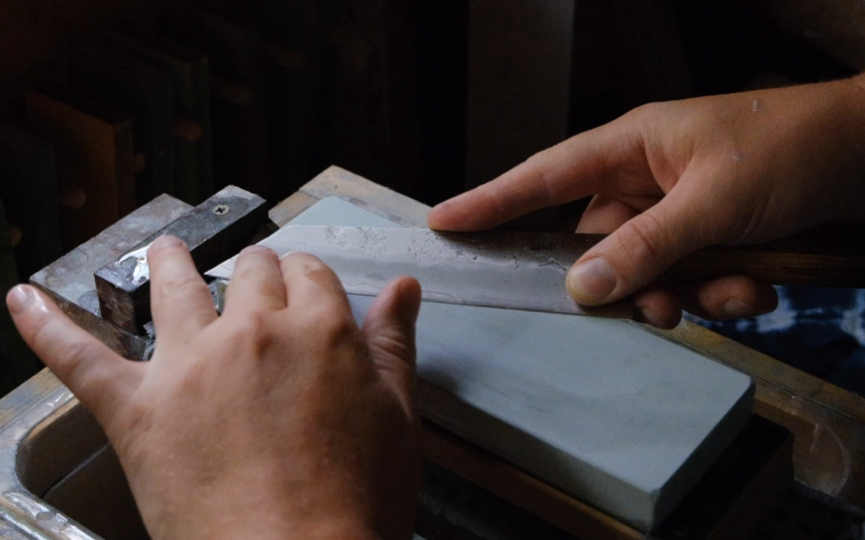 Knife sharpening