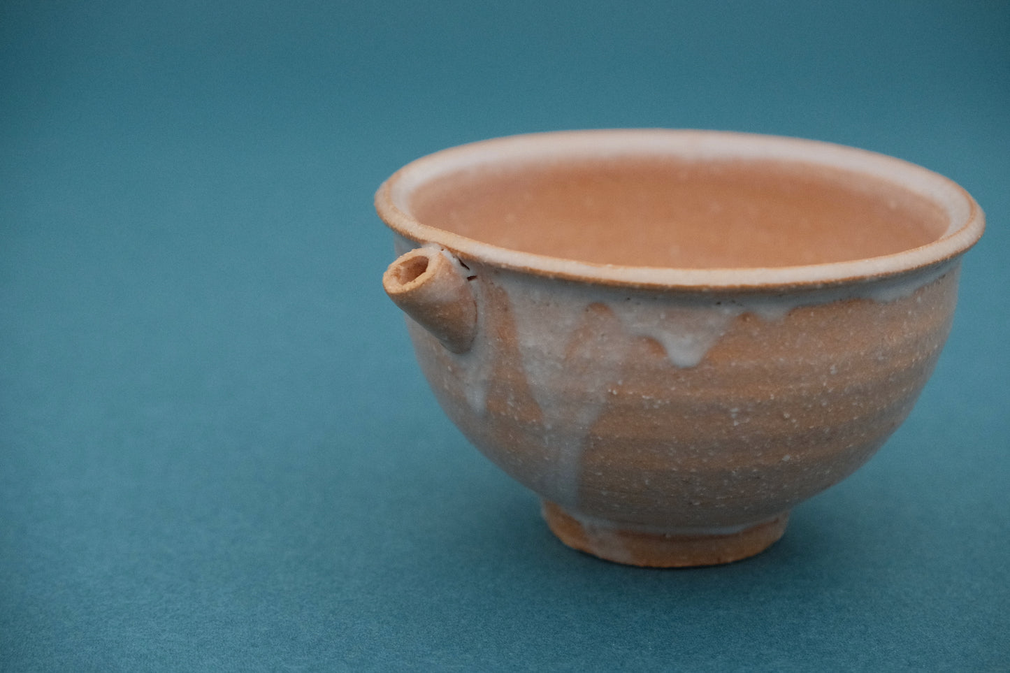 Azmaya Hagi ware small katakuchi made at the Oya kiln in Yamaguchi