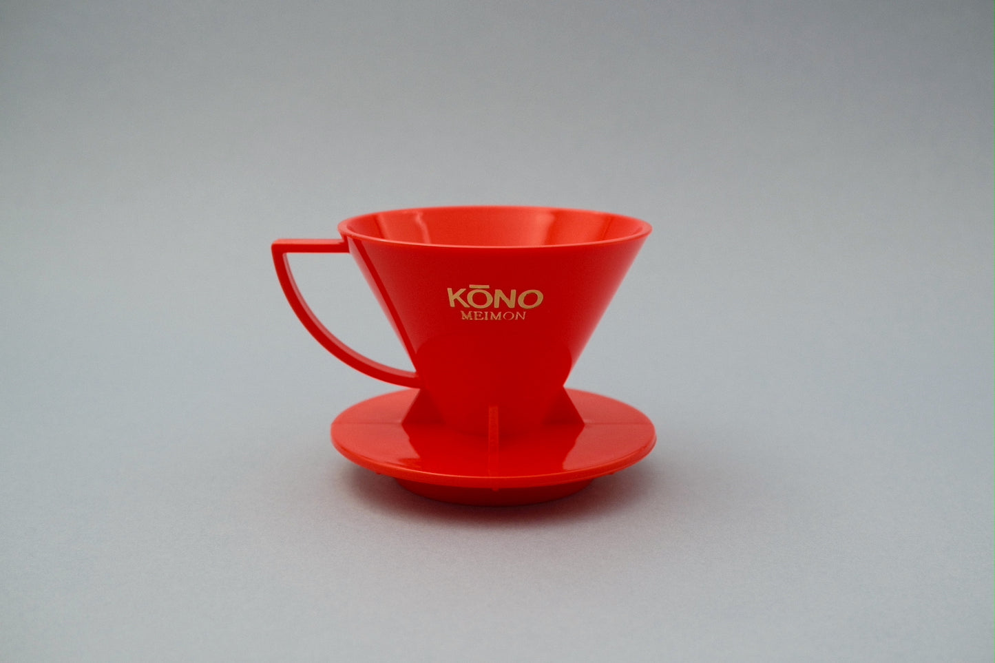 Meimon dripper by KōNO in various colors