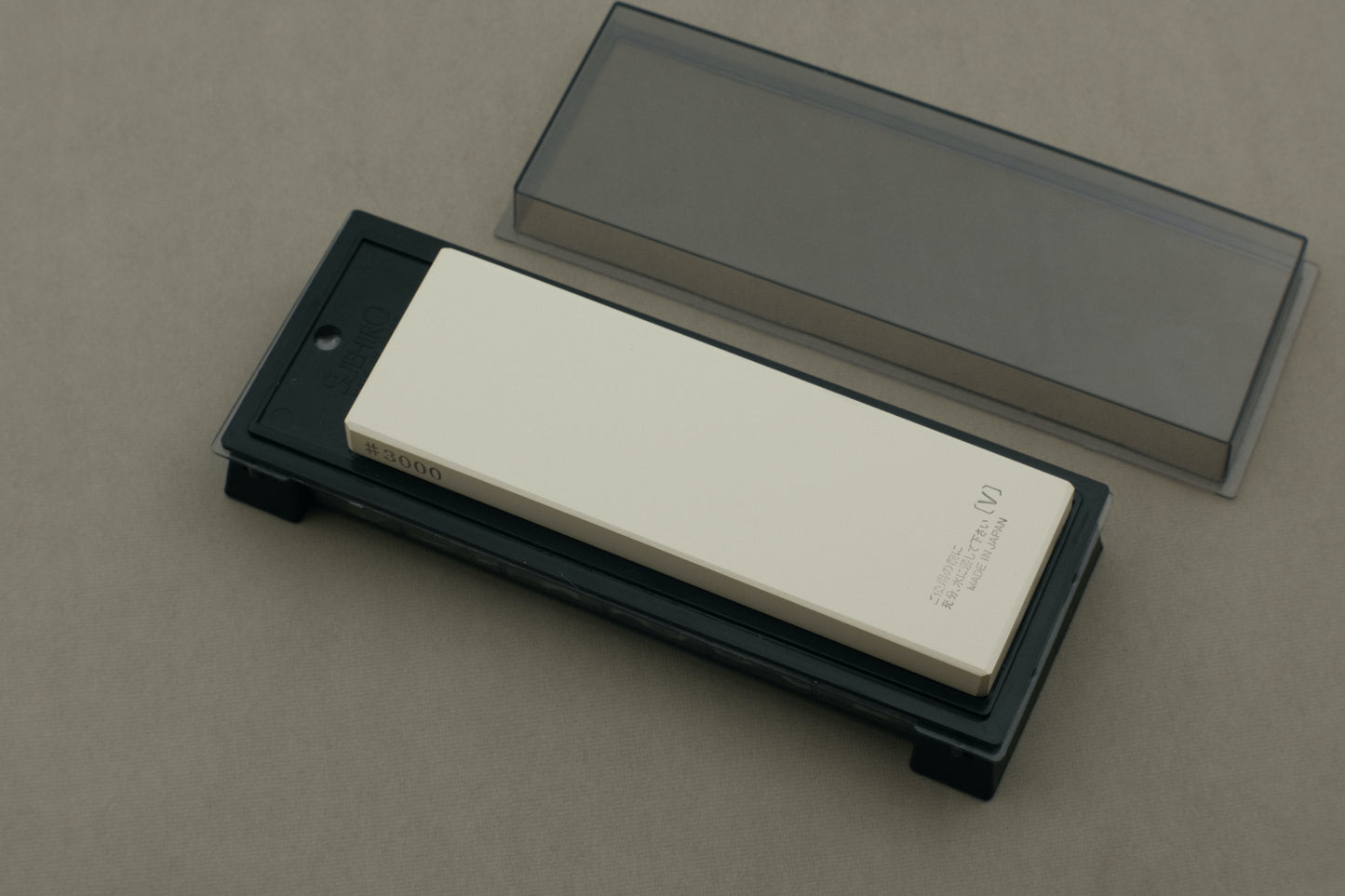 Suehiro 3000 slijpsteen met voet