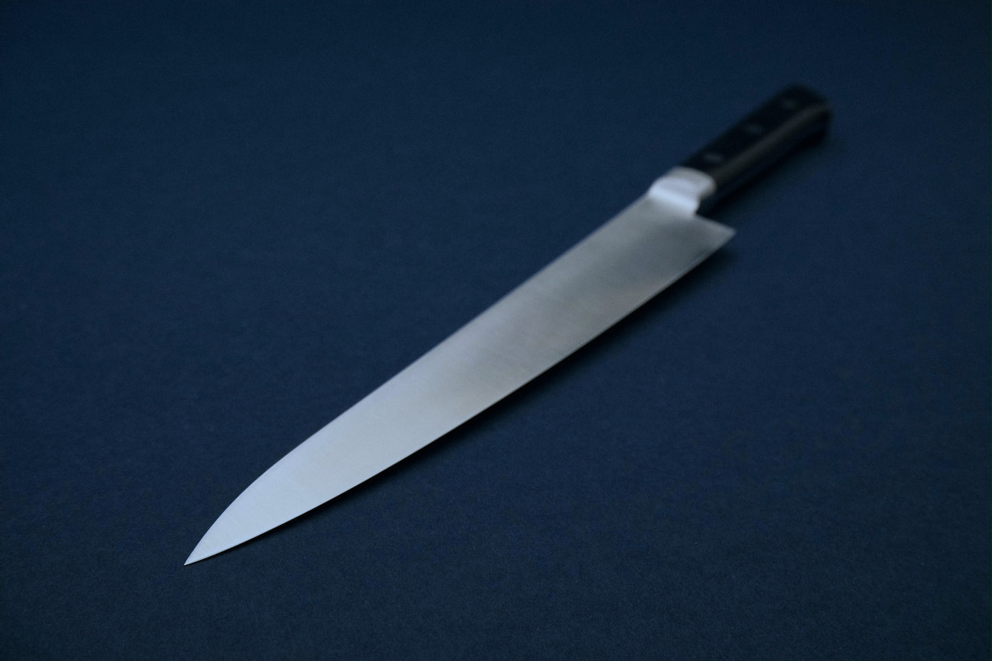 Yamawaki 8A Edelstahl Petty 180 mit Pakka-Griff