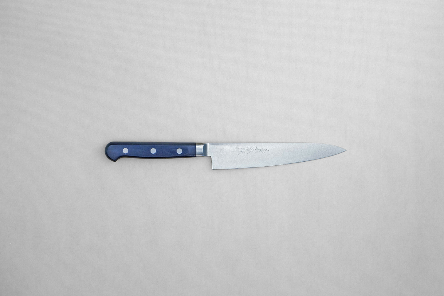 Yamawaki 8A Edelstahl Petty 150 mit Pakka-Griff