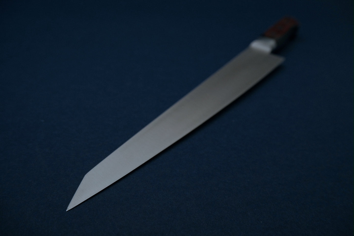 Yamawaki SK4 Sujihiki 240 mit Pakka-Griff