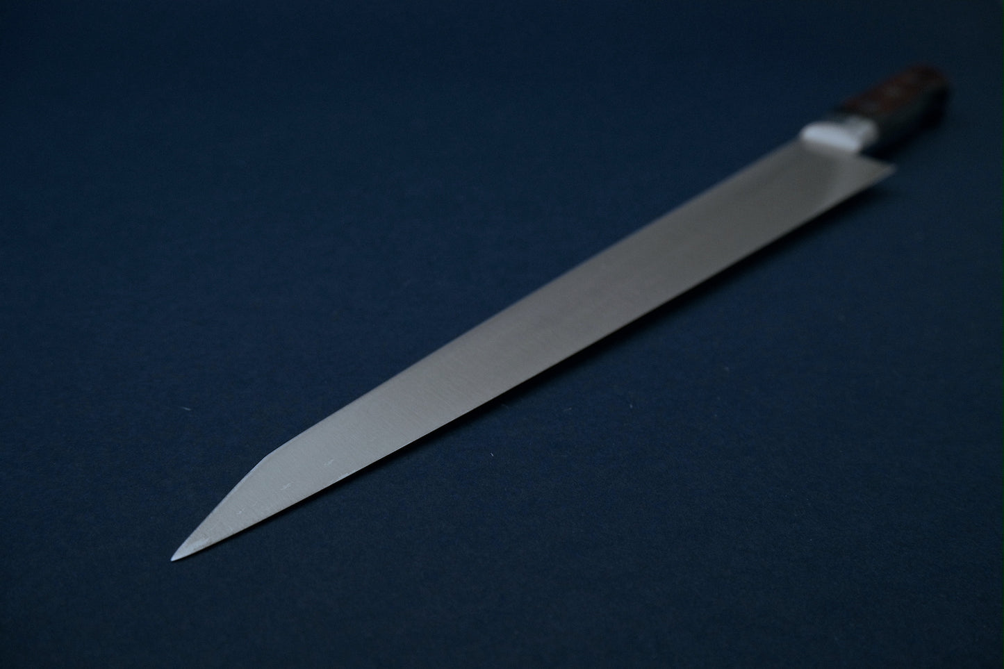 Yamawaki SK4 sujihiki 270 with a pakka handle