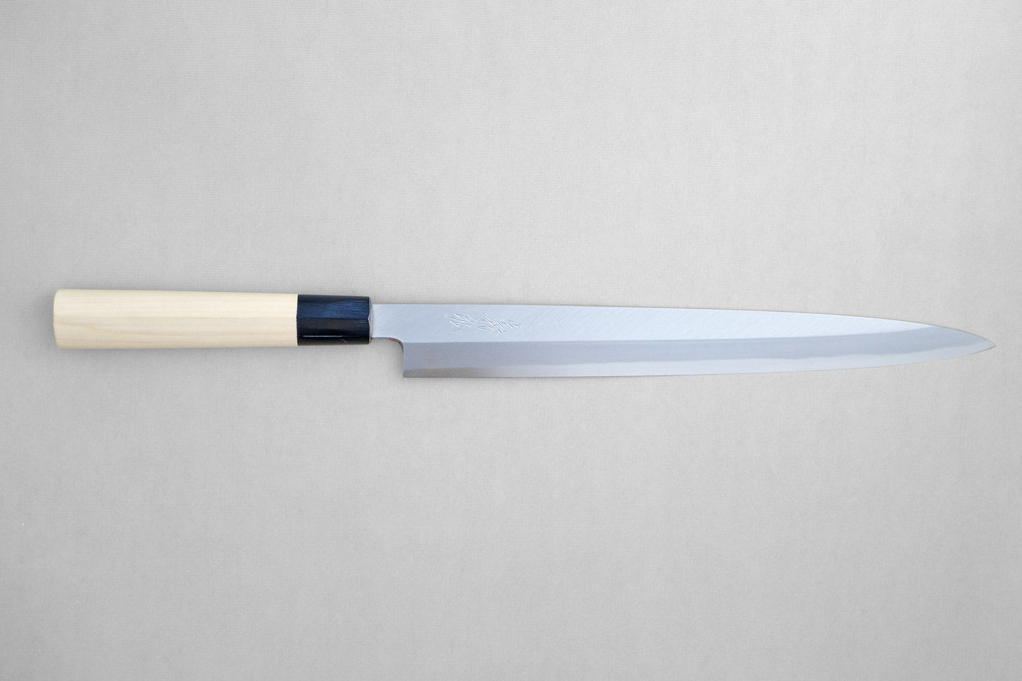 Yamawaki Jousaku White 2 Yanagiba 300 Ho Holzgriff