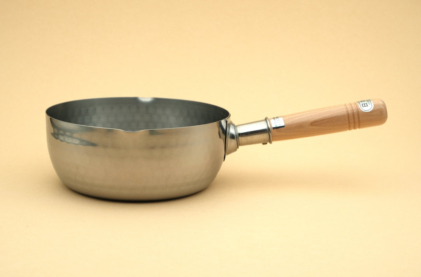 Yukihira Stielkasserolle aus Edelstahl mit Holzgriff 18