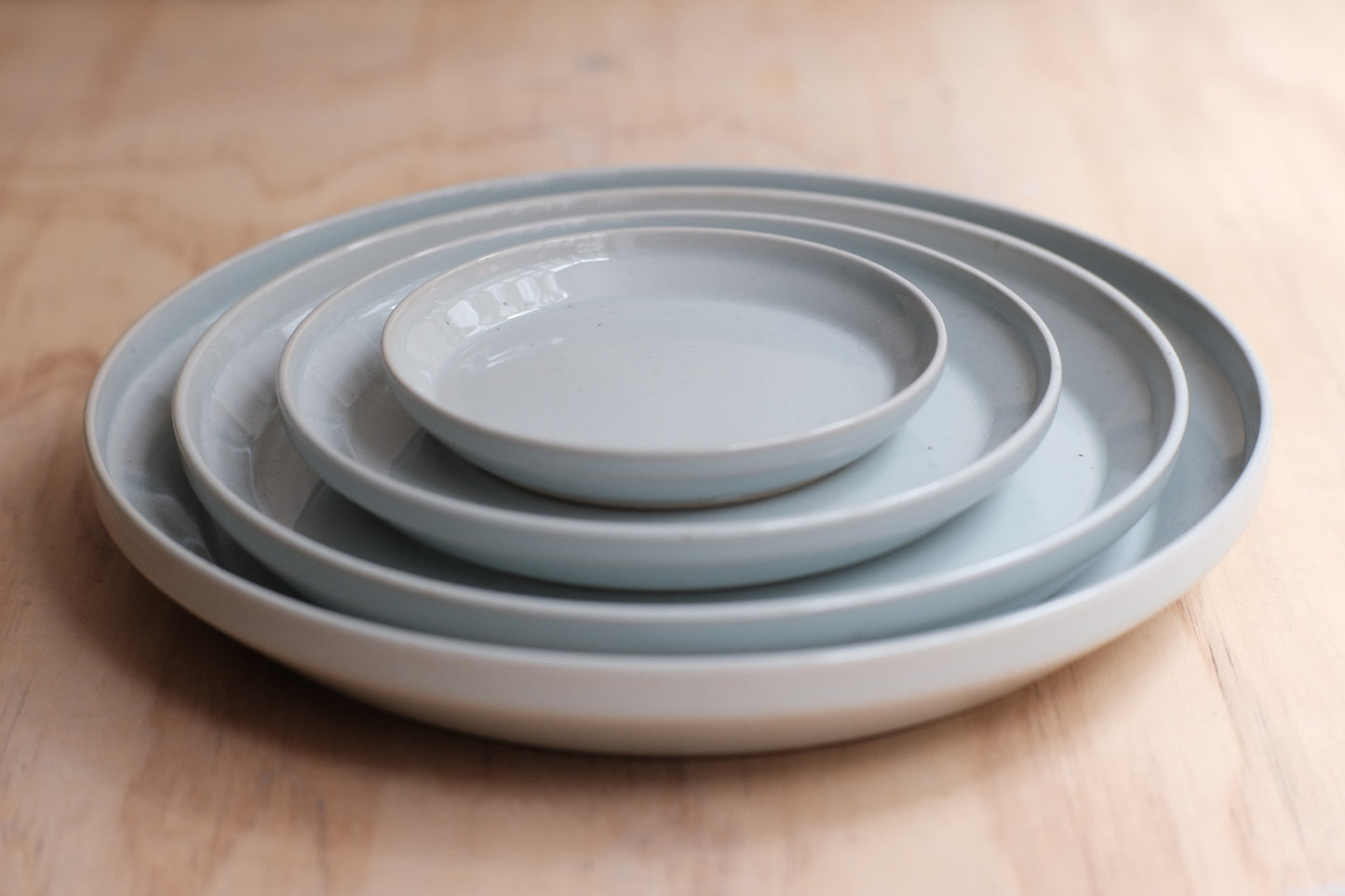 Kinto RIM Hasami ware plate earth grey 240 mm