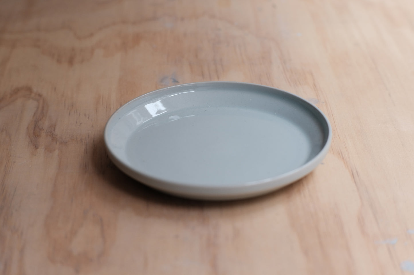 Kinto RIM Hasami ware plate earth grey 160 mm