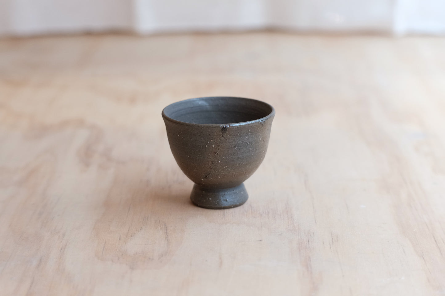 Hiroto Ono unglazed cup black