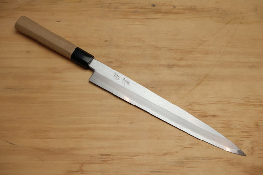 Kuromatsu white 2 yanagiba 270 with an octagonal ho wood handle