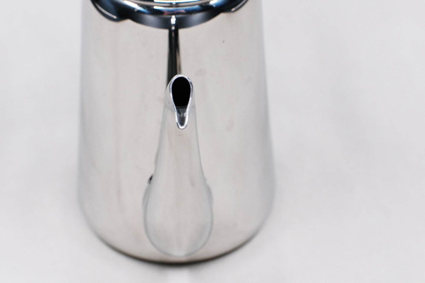 Azmaya Daibo coffee pot made of stainless steel