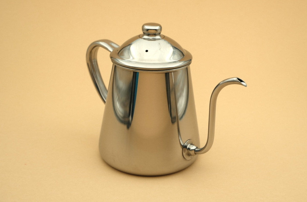 takahirocoffeedrippotfront.jpg 
