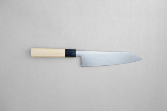 Yamawaki VG1 stainless steel santoku 180 with an octagonal ho wood and buffalo horn handle